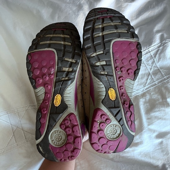 MERRELL Vibram Low Rise Tie Up Women’s Hiking Shoe Size 8.5 - Picture 4 of 4